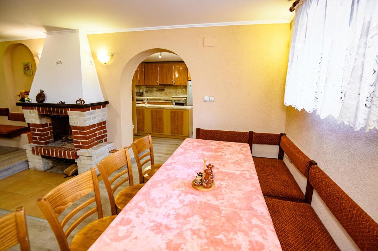 Lalev Guest House Bansko Luaran gambar